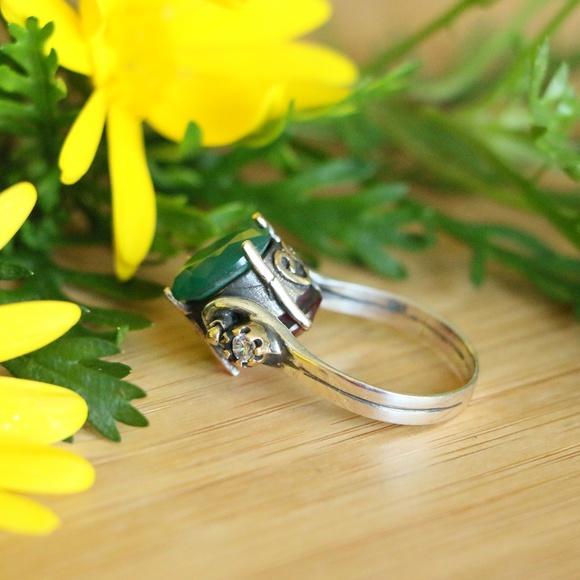 Sterling Silver Jade Stones Revers Rings - Picture 7 of 8